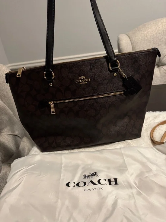 Coach Brown Signature Tote with Black Leather Straps - Picture 1 of 3
